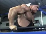 Markus Ruhl works his triceps