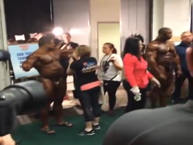 Pregnant Bodybuilders At The Arnold Classic 2015 BackStage