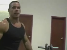 James Ewen bodybuilder gym workout 2