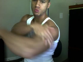 Men muscle webcam