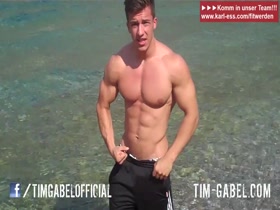 Tim Gabel posing at the beach