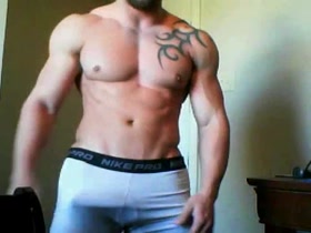 Hottest guy ever on cam