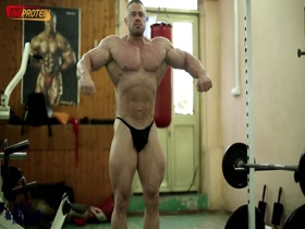 Russian Muscle Daddy