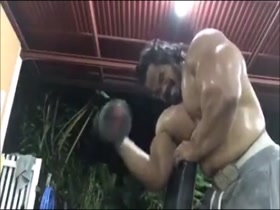 Wild Thai bodybuilder can't be beefier