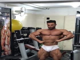 Sajad Niknam - Gym Posing