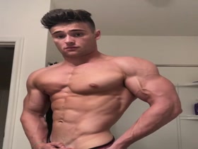 Dylan McKenna: Young Muscle God