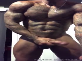 Hot tatted muscle and a big cock - Fredollh
