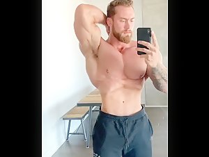 Chris Bumstead Mymusclevideo