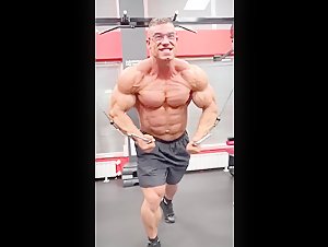 Boyan Ivanov cable chest fly