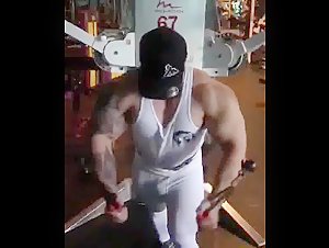 Big Muscle Bulge Workout!