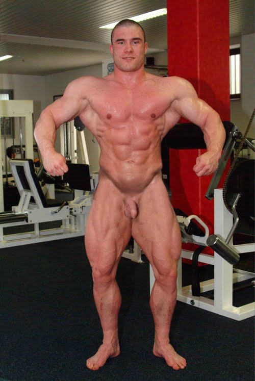 Nude bodybuilder - Photo 47680 - MyMusclevideo.com