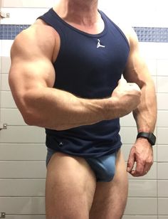 Muscle Videos. 