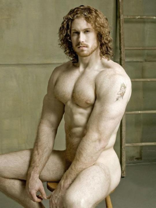 I wish he was wearing a kilt.... only so he can pull it up.