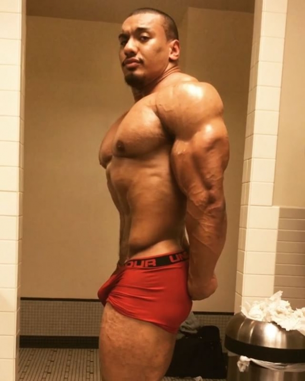 LARRY WHEELS.