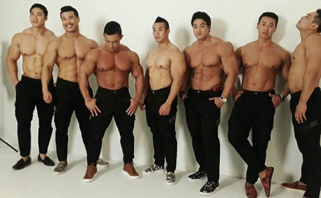 KOREAN MALE BODYBUILDERS GROUP.