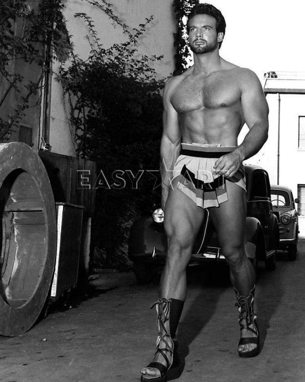 Steve Reeves on studio filming