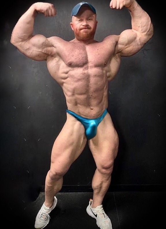 MALE BODYBUILDER.