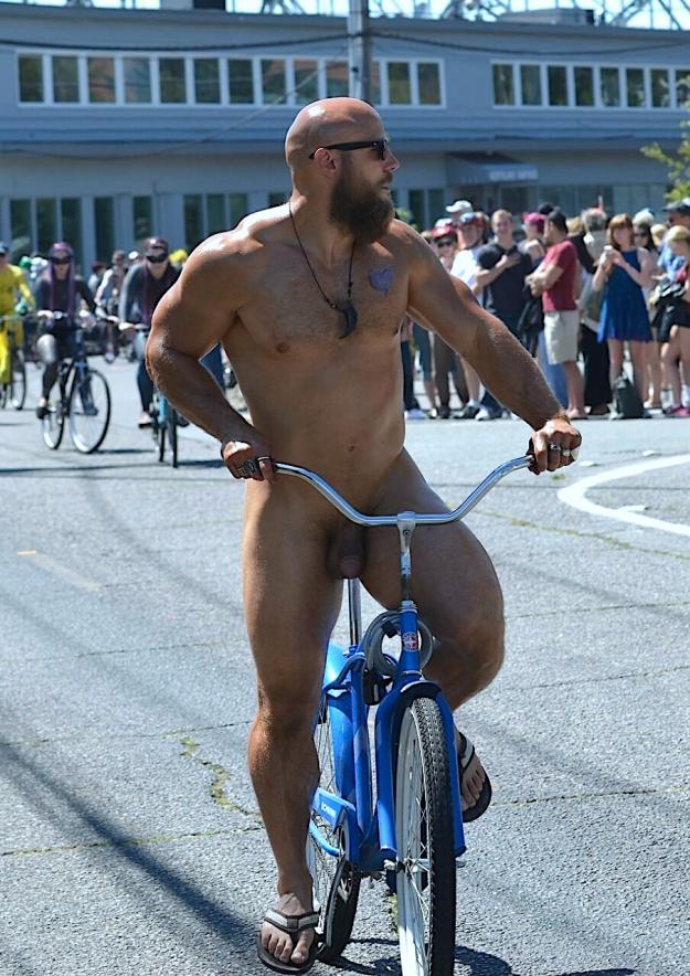 Nude cyclist in public