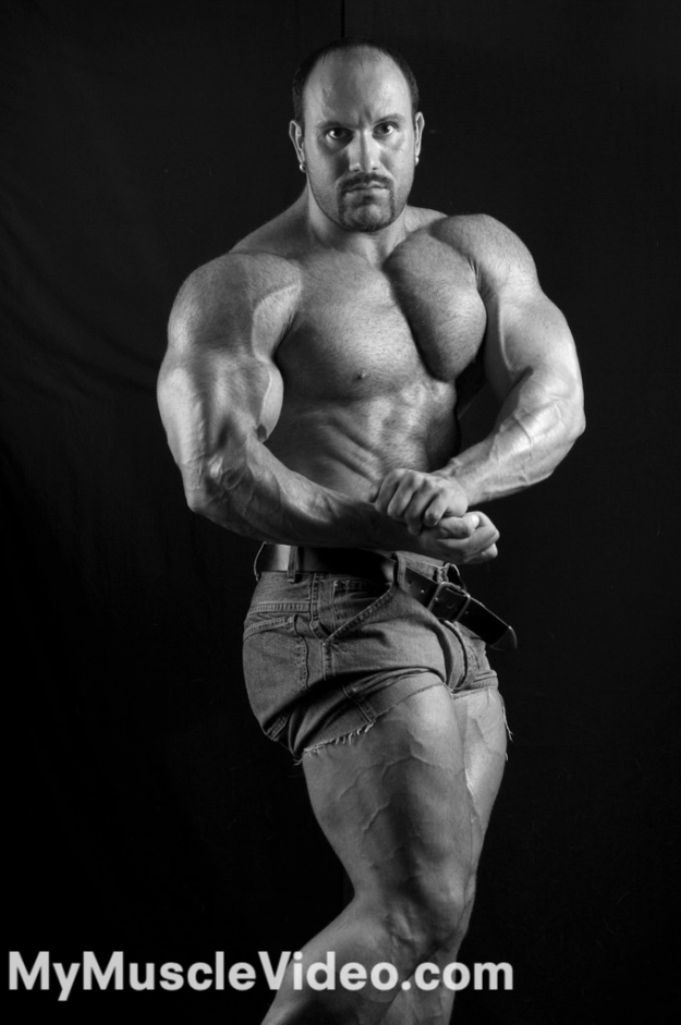 German Bodybuilder Hans Hoffmann