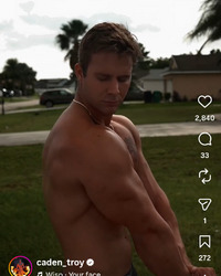 photo-thumb