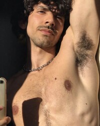photo-thumb