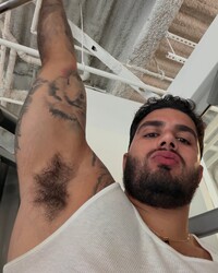 photo-thumb
