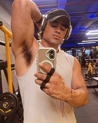 photo-thumb