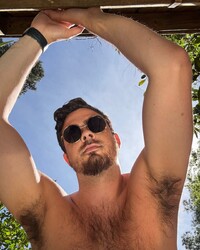 photo-thumb