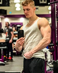 photo-thumb