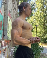 photo-thumb