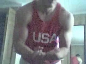 Biceps flexing