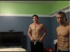Two Muscleguy's lol camshow