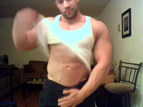 Real Muscle God Cam guys talk about fucking a lot of pussy