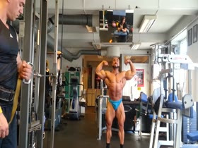 Samir Troudi gym posing