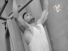 Latin fitness athlete Gabriel workout