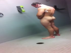 Built & Hung White Guy in Shower