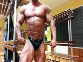 Mattia Vecchi - Italian bodybuilder.!