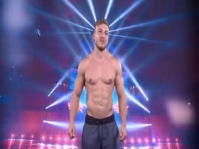 23 y/o musclestud at Ninja Warrior