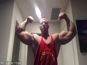 Giant Ginger Muscle
