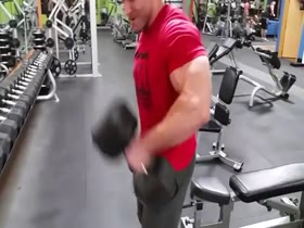 Brock Cunico Pumping Biceps