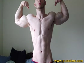 Super Massive Biceps tease and hard flex