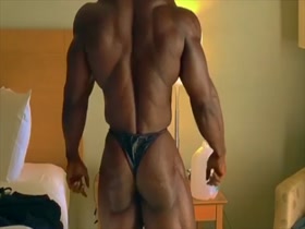 The Kind of Muscle Butt that Makes Men Groan and their cocks leak pre-cum