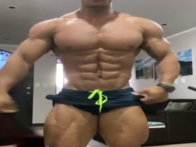 Holy Fuck - Victor Ramirez is incredibly hot!