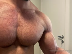 Thumb 12