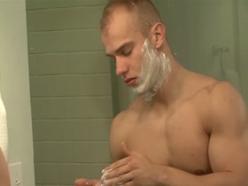 Muscl Ty Colt fucks his roommate before shower