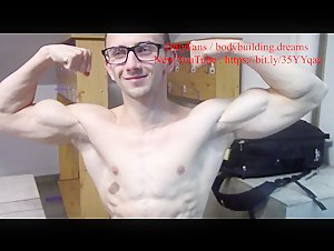 insane juniors flexing