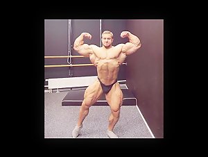 Vitaly's Massive Muscles RULE