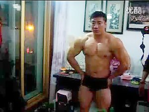 Chinese Bodybuilder Wang Yu 王宇