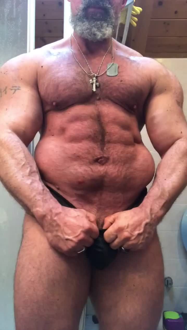 Daddy check today progress - MyMusclevideo.com