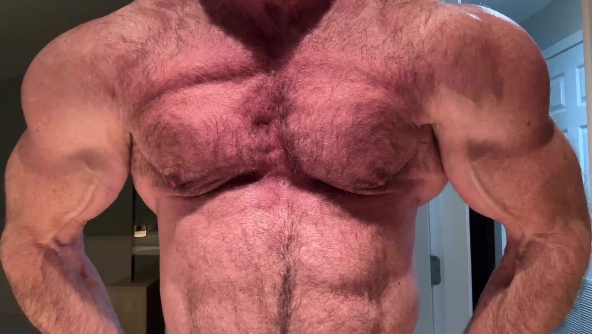 thom austin forever - MyMusclevideo.com